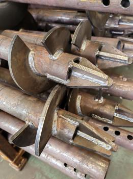 High Quality Galvanized Helical Pile With Round Shaft Earth Ground Screw For Solar Power System