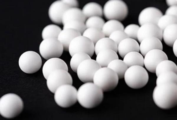 92% 95% 99% Ceramic Alumina Balls Grinding Mill Media Custom