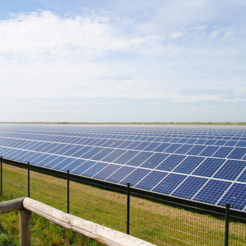 Terrain-Adaptive Ground Mount System: Flexibly Conforms to Slopes, Expanding Site Potential