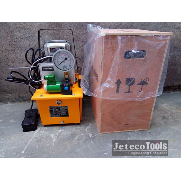 electric hydraulic pump ZCB-63A with single action, 70Mpa pressure for hydraulic crimping tool head, hydraulic puncher