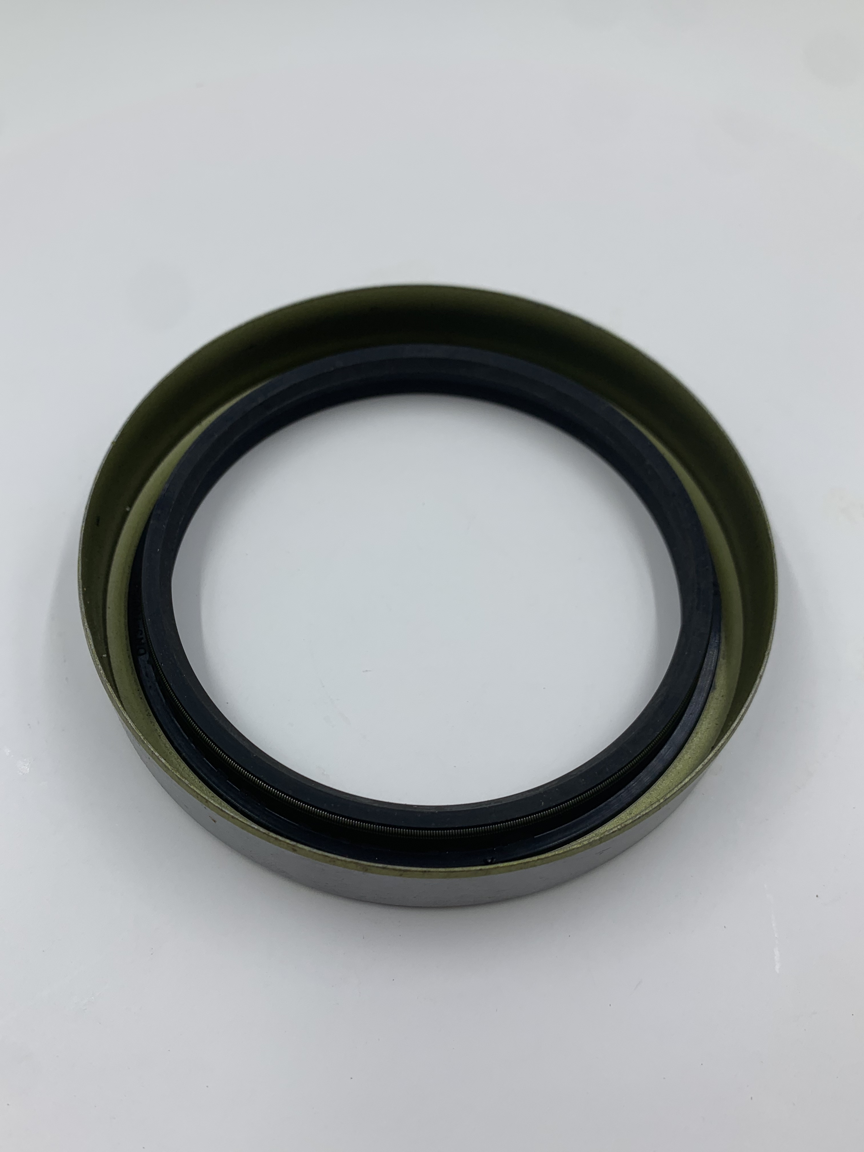 Genuine Auto Parts Oil SealFront HUB Oil Seal fit for ISUZU OEM DN3-1002-AA