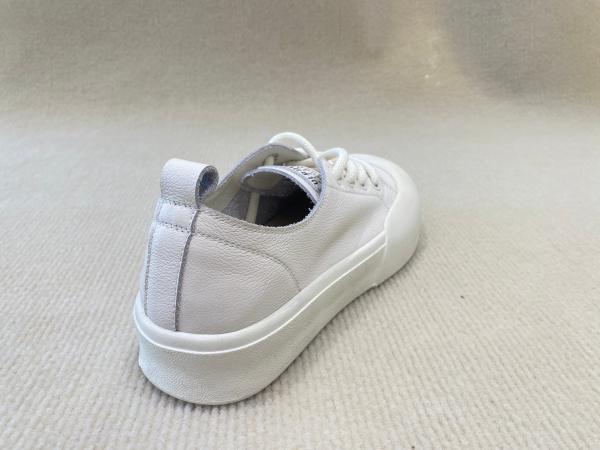 Genuine Leather Soft Comfortable Trainers Size 35-Size 40 Ladies Soft Trainers