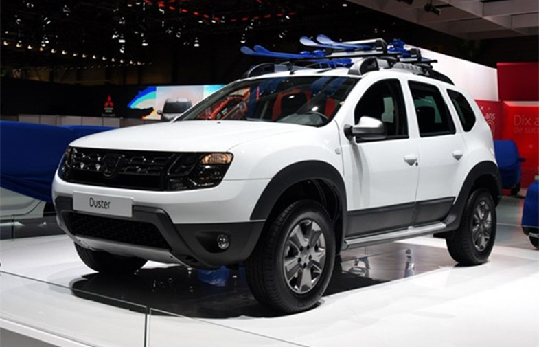 Dacia Duster 2016 Пластиковые колесные арки / Duster 2010-2015 Обновление фендера