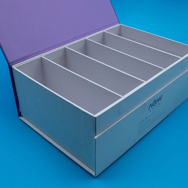 Rectangle Luxury Rigid Magnetic Gift Box For Perfume Packaging Skincare Set Essential Oil