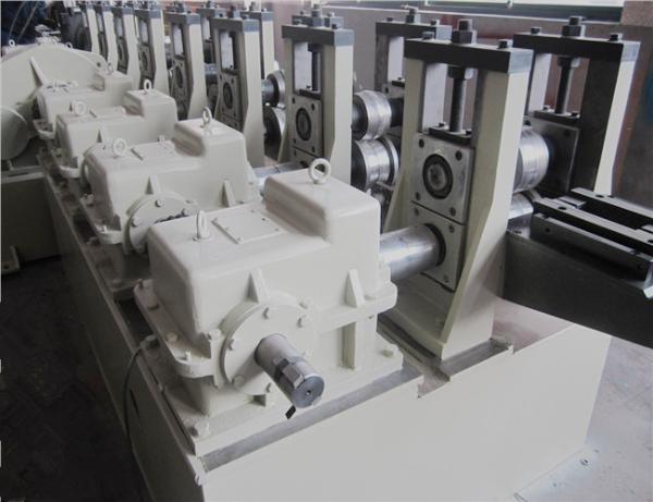 Supermarket Shelves Storage Rack Roll Forming Machine For Steel , Long Life