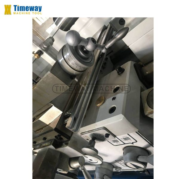 2200/2750/3250x1080x1370 High Rigidity Gear Head Gap-bed Lathe Machine for Your Workshop