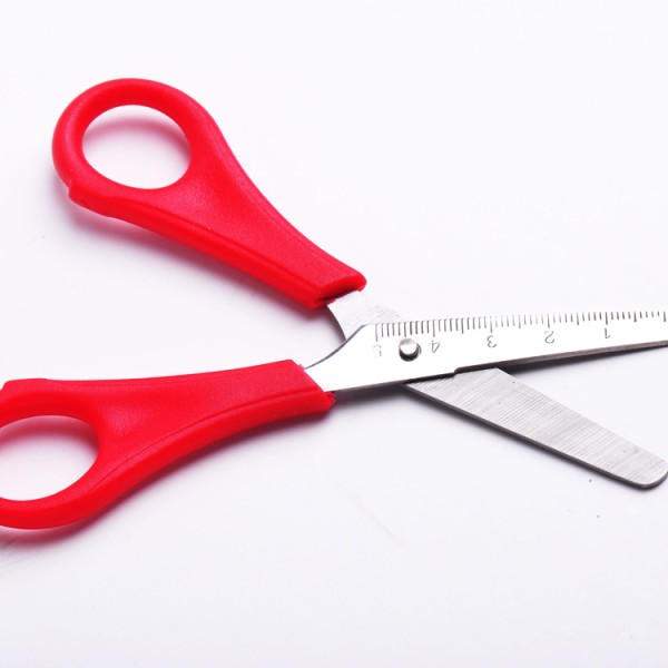 Wholesale safety plastic handle and carbon steel student scissor