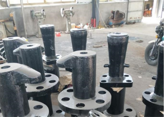 Single Bitt Bollard Heavy Duty Double Head Cast Steel/Cast Iron Bollard for Marine Docking 