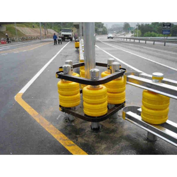 Высокая коррозионная устойчивость автодорожной ограждения роликовый барьер с диаметром ролика 245/350 мм