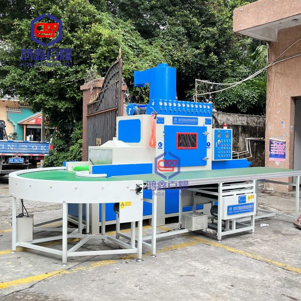 Automatic Conveyer Type Sandblasting Cabinet Sand Blaster