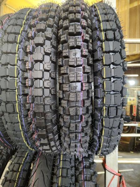 Pneus de almofada de ar para motocicletas 145-70-12 110/70-17 130/60-17 140/70-17 120/80-17