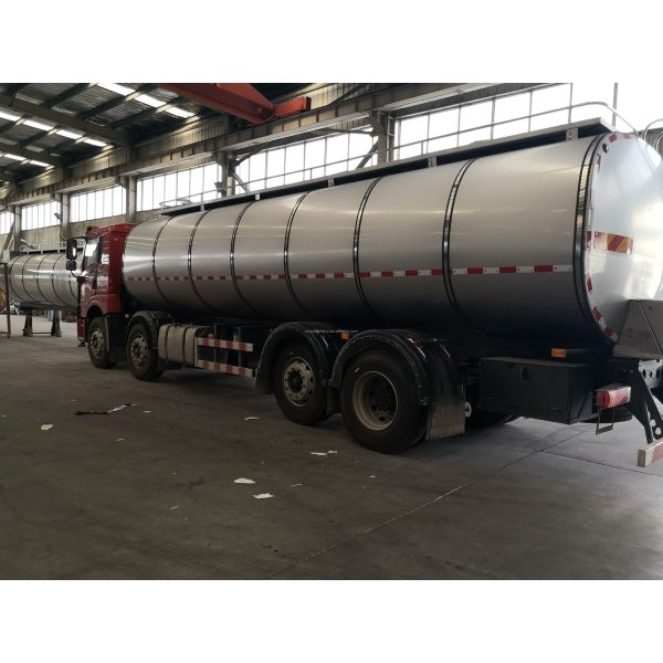 220V/380V/440V Напряжение SUS304/316L Транспортный грузовик для молока для требований клиента