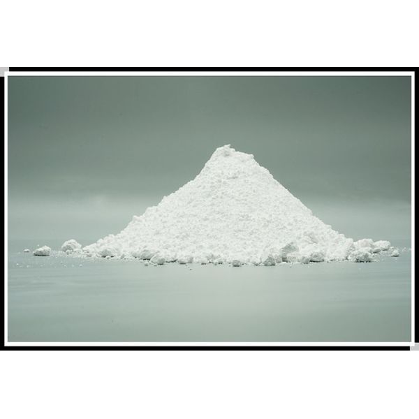 99Polvo abrasivo de óxido de aluminio de 0,9% 9 Mohs Polvo abrasivo de alumina