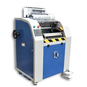 Книга 8 игл Semi автоматическая шить подвергает оборудование механической обработке вязки книги шить