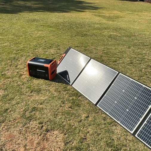 60W 100W 120W Black Solar Photovoltaic Panel With Peak Value Of 5V 9V 12V 15V
