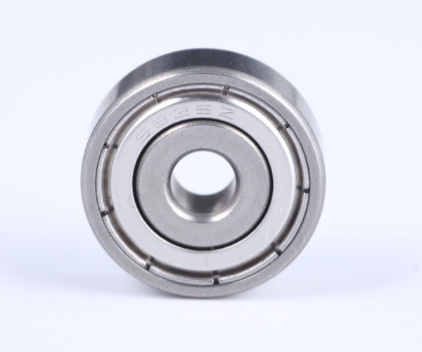 Metal Shields Radial Deep Groove Ball Bearing , 635ZZ Skateboard Miniature Ball Bearings