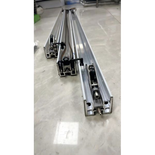 Kitchen Glass Aluminum Alloy Sliding Door Customizable Surface Finished