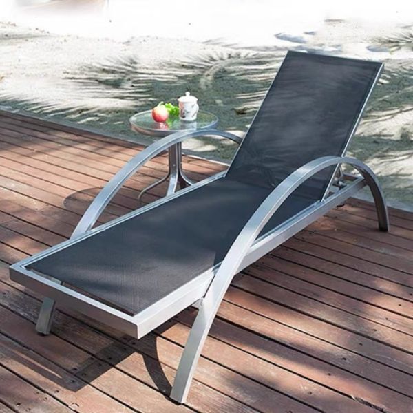 Outdoor Folding Chairs Bed With Pillow Customized Sturdy Adjustable Height Mesh Beach