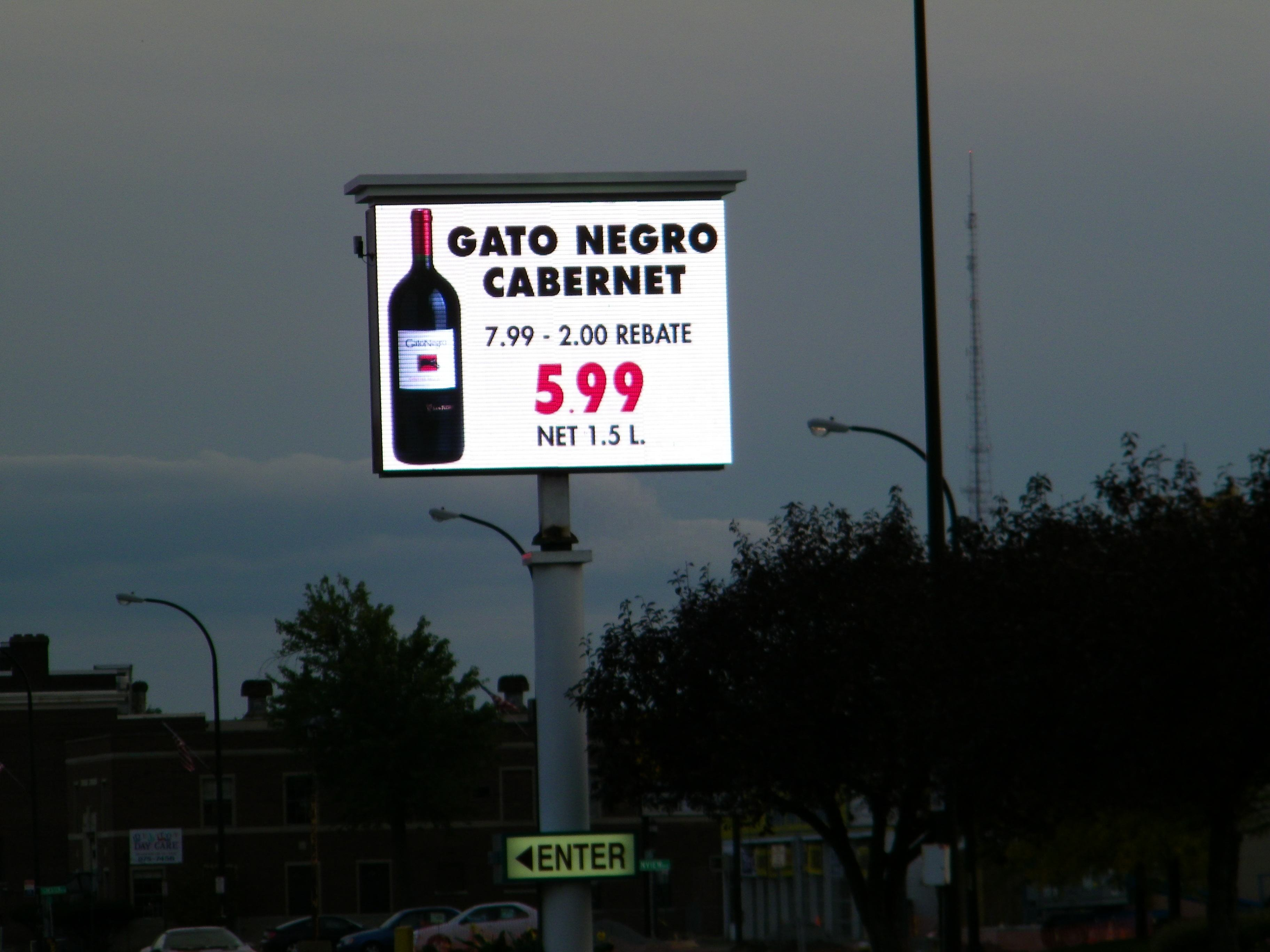 Led Billboard Advertising With 100 000 Hour Lifetime IP65 Aluminum Cabinet 14-Bit Gray Scale