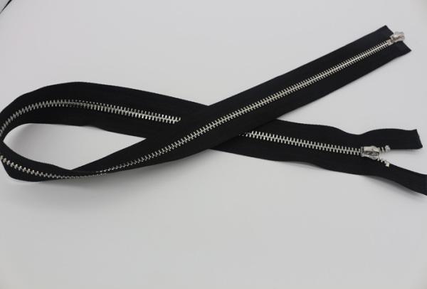 Non Lock Slider 20 Inch Two Way Metal Zip Black Polyester Tape For Backpack