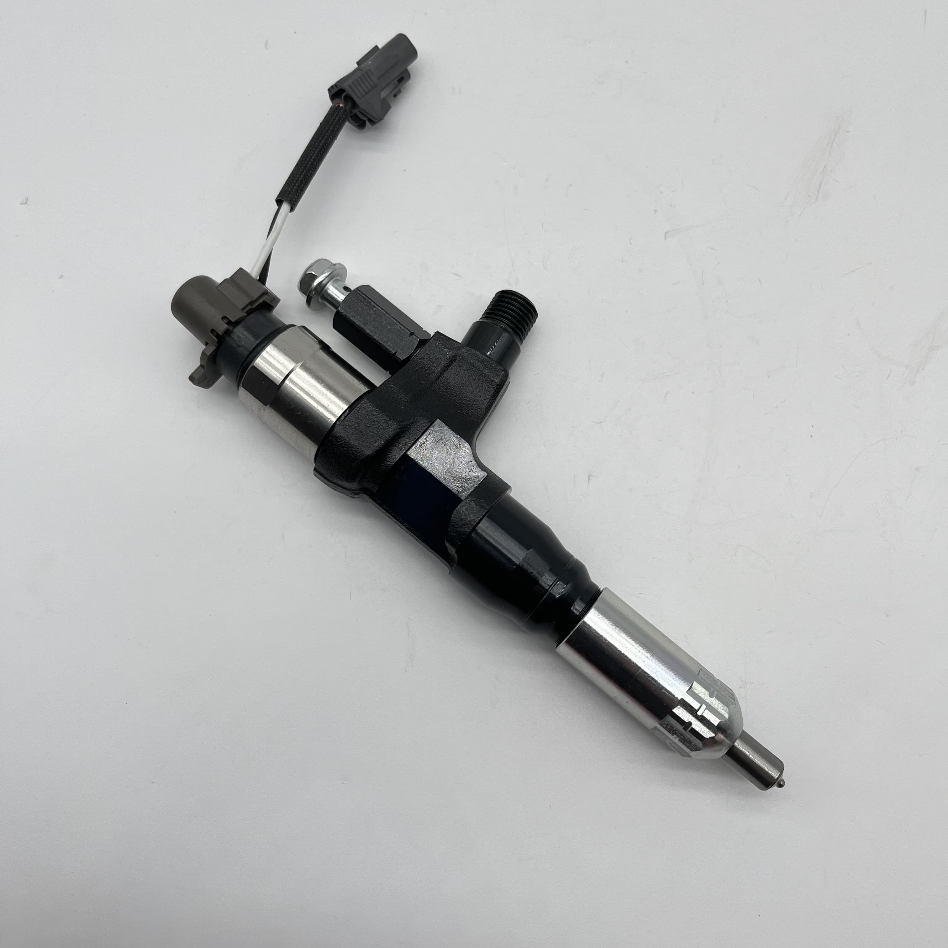 095000-6753 Cr Injector DEN-SO OE 23670-E0301 For Hino 700 J07E/J08 Engine