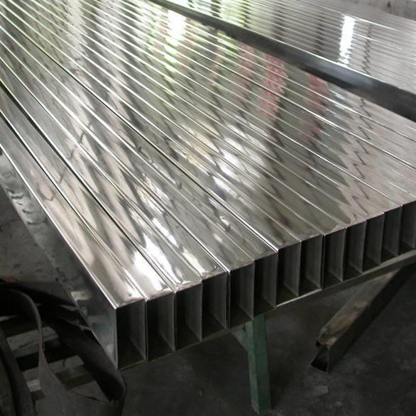 O quadrado soldou o tubo 201 40mm de aço inoxidável da tubulação 430 laminado