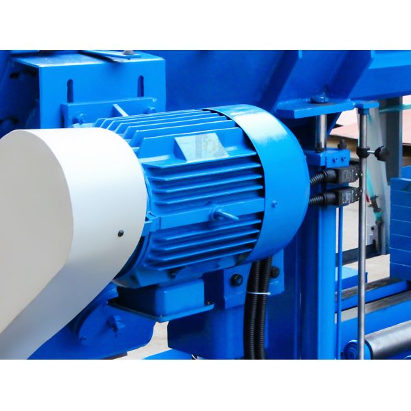 GB4250 Horizontal Metal Band Sawing Machine with 500 Cutting Capitical 