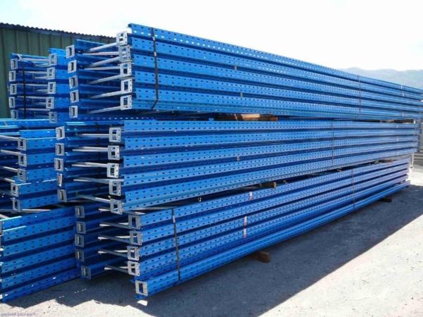 Sistemas industriales de estanterías para paletas Estacionamiento de almacenamiento Capacidad 500 kg-5000 kg