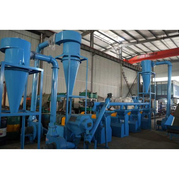Large Capacity Fine Rubber Powder Pulverizer with 30-120 Mesh Output and Water-Cooling System