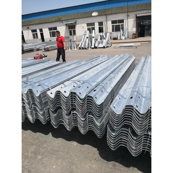 Нержавеющая сталь оцинкованный металлический балкон столкновения барьер для защиты дорожного ограждения