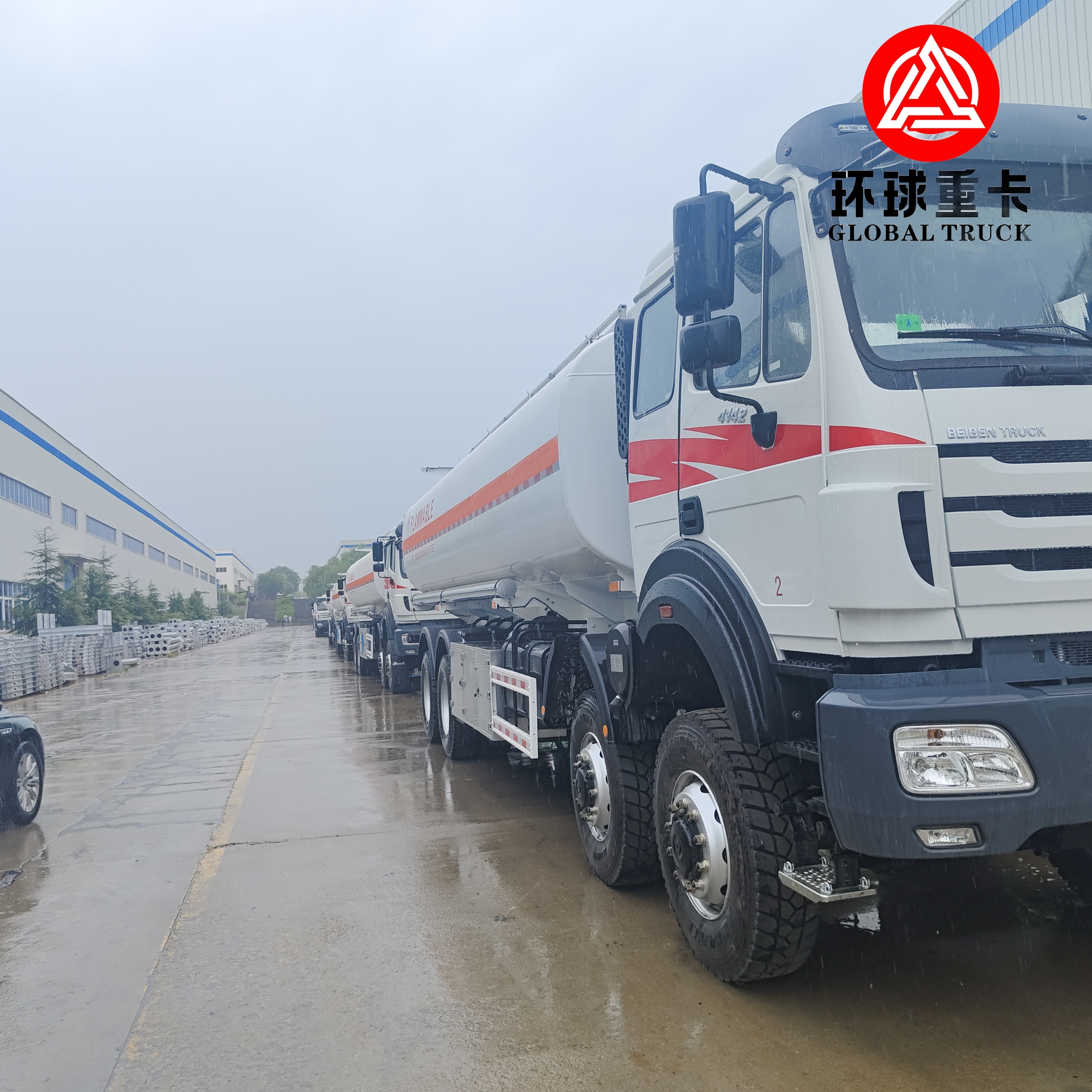 Beiben 8x8 35,000L Oil Tank Truck Heavy Duty Fuel Tanker Truck for Congo Mining Projects