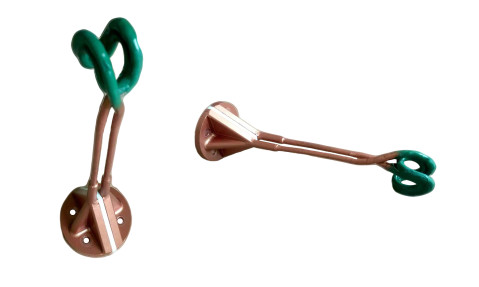 Équipement de chauffage par induction pour le traitement thermique des métaux