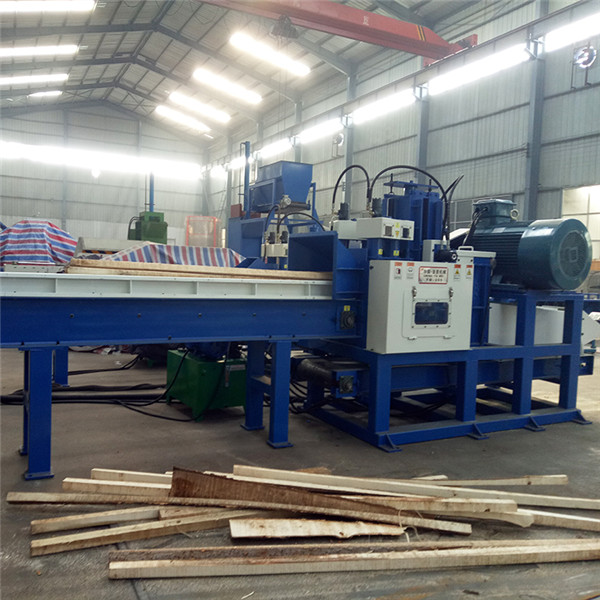 машина лепешки опилк 10m3/H 210*210mm 0.5mm