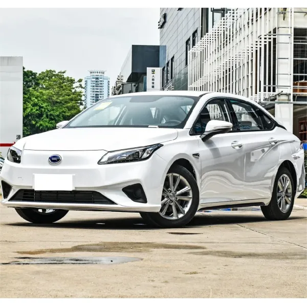 Compact Sedan GAC AION Electric Car FWD White New Energy Vehicle