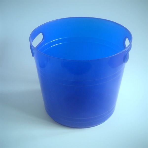 Free Sample 5L Plastic Champagne Bucket for up to 4 Wine or Champagne Bottles