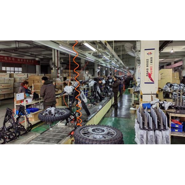 Четырехтактные дешевые импортные другие мотоциклы мини-скутер 110cc 125cc цыплят мотоциклы дешевые для продажи