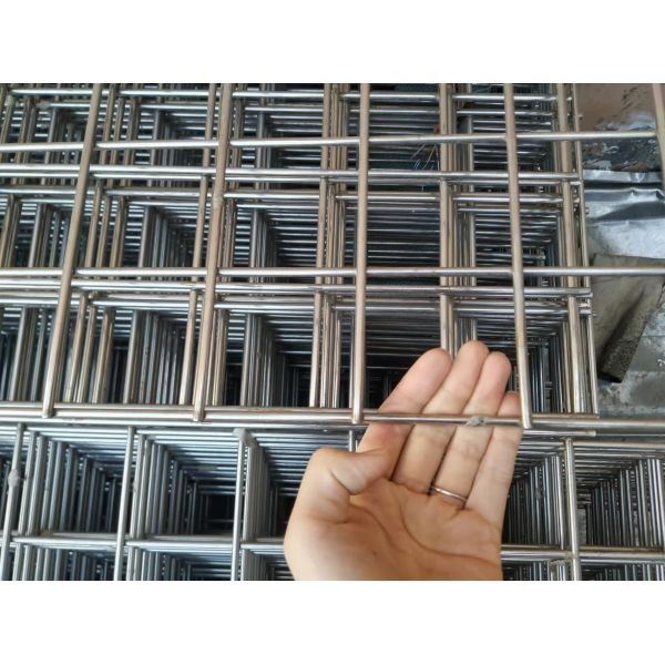 1/4 Inch Silver 1x30m Welded Wire Fence Panels