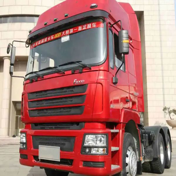 Tire Design Tubeless 400HP 35 Ton 6X4 8X4 Actros Shacman Tractor Truck for in 2023
