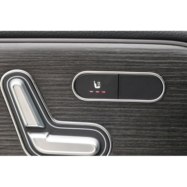 Мерседес-Benz GLB 220 2023   места компактное SUV двери 7 версии 5 моды