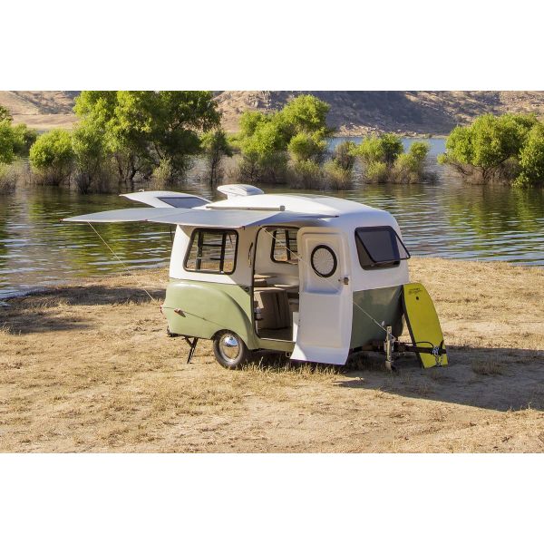 Lightweight Travel Trailer Body Shell, FRP Molded Caravan Body  One Piece SMC Travel Trailer Shell