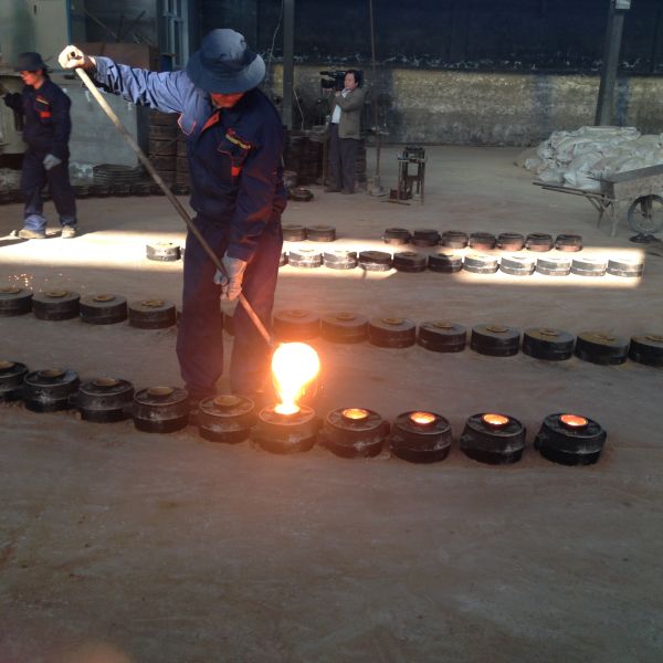 1500C HRC48 Cast Steel Balls Made Of Chemical Components