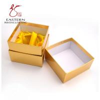 Boîte faite main d'emballage de la bougie 120gsm de couleur de luxe d'or avec l'insertion en soie