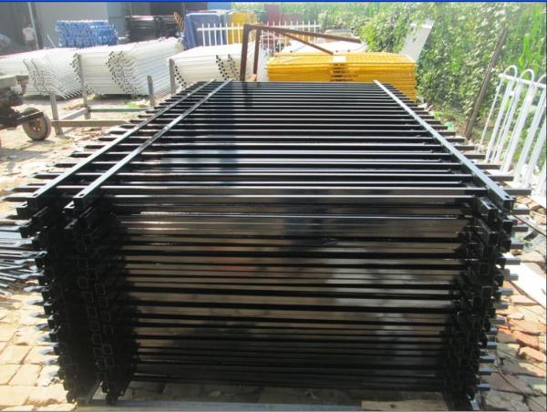 Spear Top fixed fence panel 1.2mx2.4m galvanized steel Black/cream colour