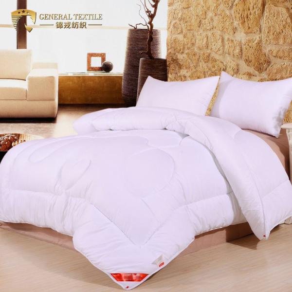 Breathable Luxury Hotel Quilts Hypoallergenic King Size With Stitching Technics