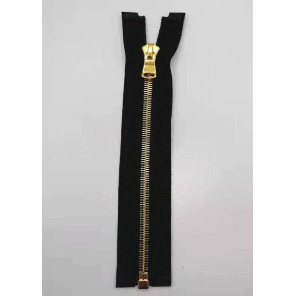 Cremallera de cobre amarillo de los dientes del metal del extremo abierto con el color oro brillante para la materia textil casera