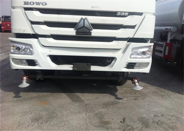 ZZ1257N4647 Sinotruk Howo 6x4 Water Sprinkler Truck