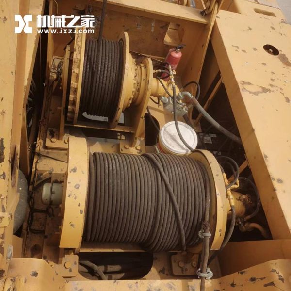 XCMG QUY70 Used Crawler Cranes 150 Ton Second Hand Crawler Crane MOY 2014