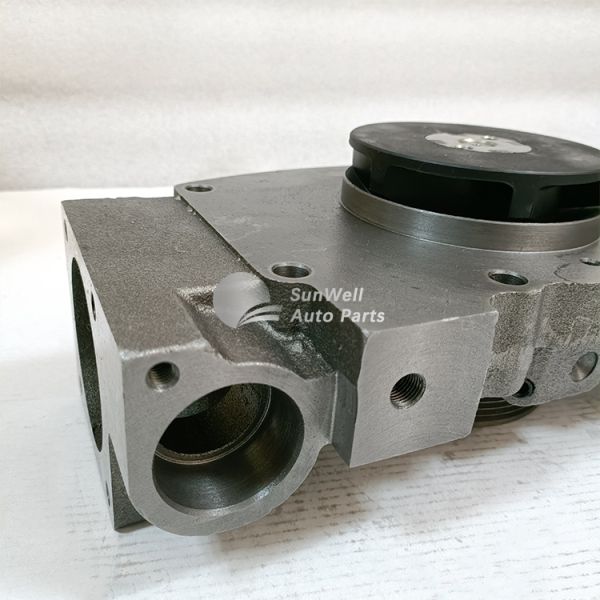 Machinery NT855 Diesel Engine Parts Water Pump 3051408 3045943 3004923 3018428