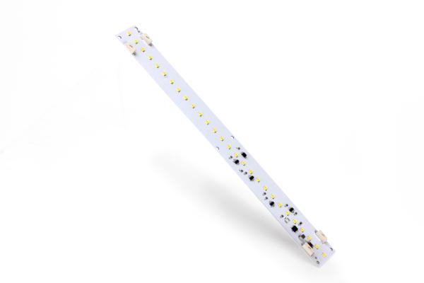 Aluminum PCB 2.5KV Surge Protection Linear LED Module  With EMI Compliance