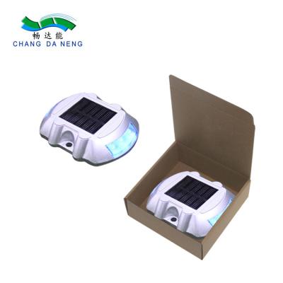 o trilho solar da plataforma 1.2V ilumina luzes solares da borda recarregável da doca 600mah